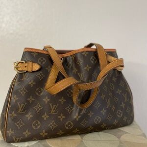 Louis Vuitton Brown Shoulder Bag with Monogram Canvas